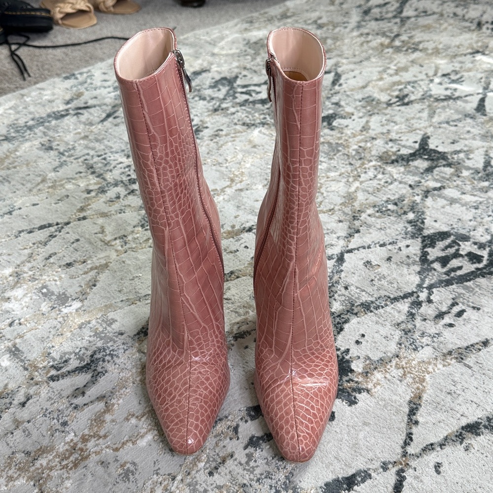 SIMMI pink Crocodile Embossed blocked Healed Calf Height Boots size 7 - Picture 4 of 14